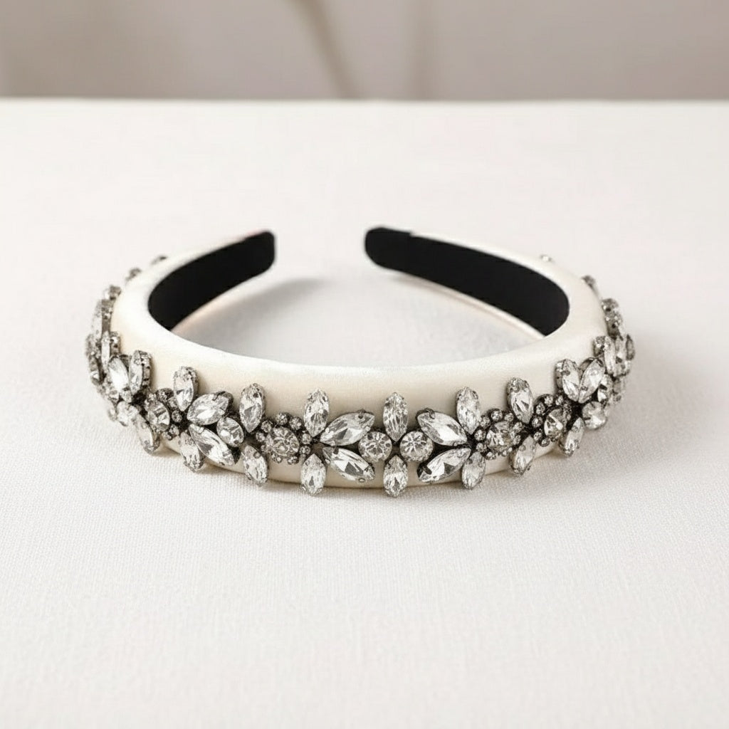 Classic Feels Crystal Hair Band