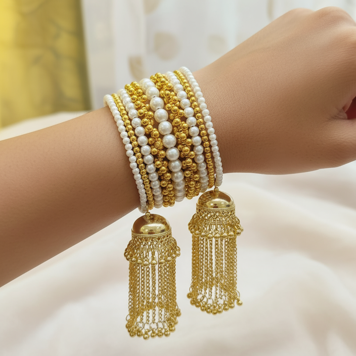 Spiral Kalira Pearl Bangle