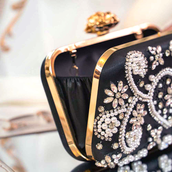 Classic Delight Clutch Bag