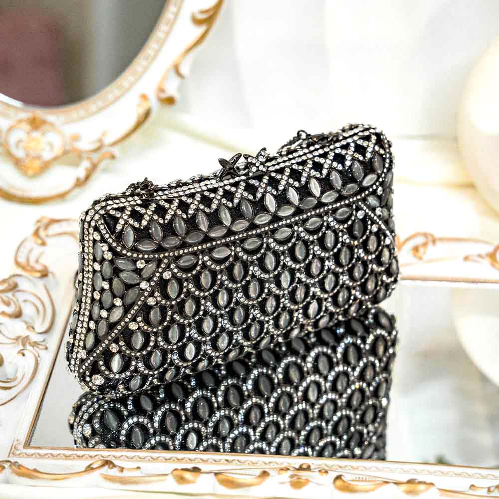 Crystal Delicacy Clutch Bag