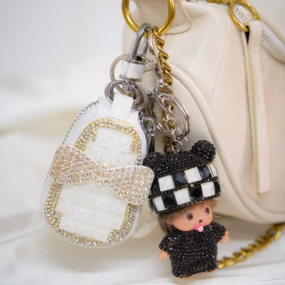 Bow Magic Keyholder With Cute Crystal Keychain