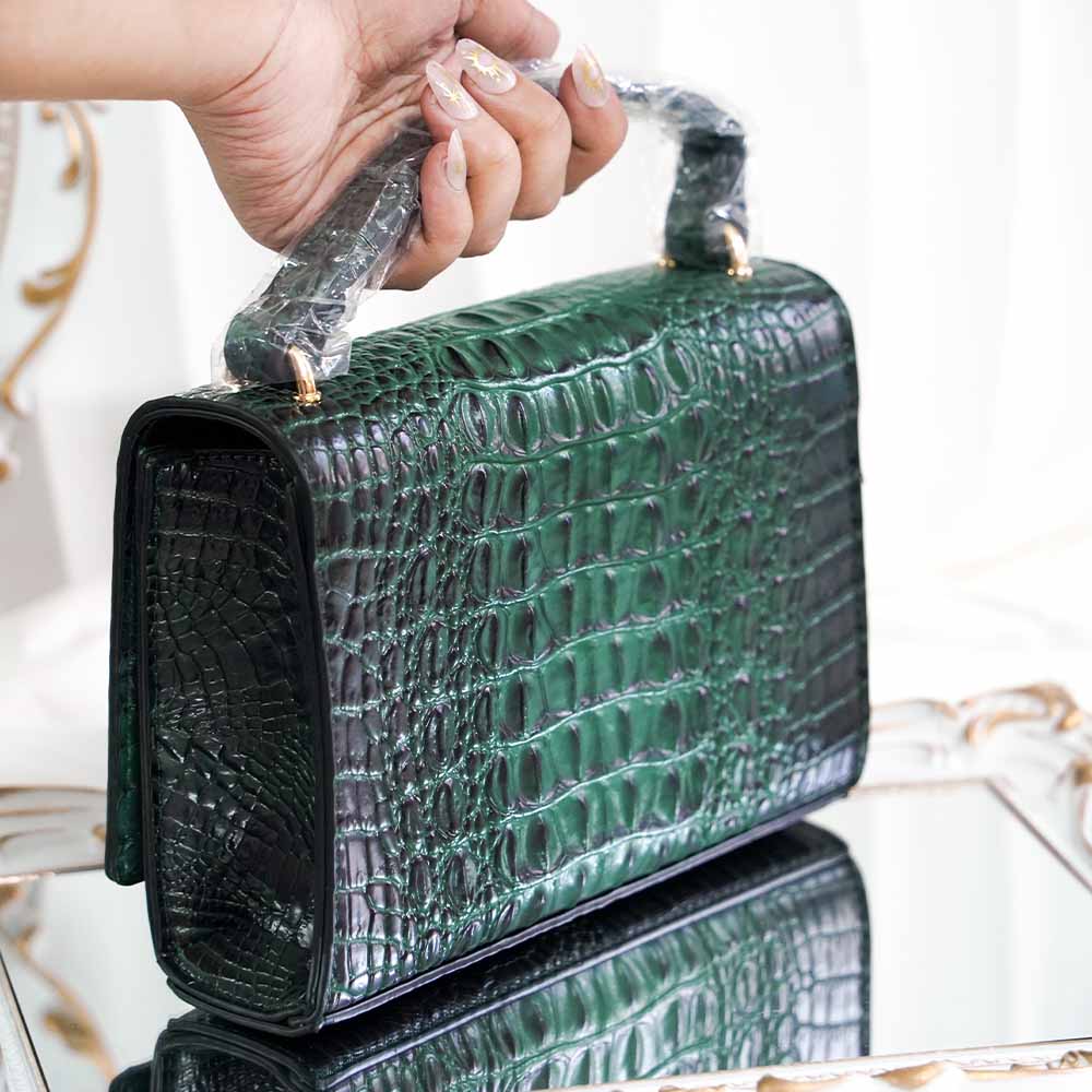 Alligator Premium Crystal Handbag