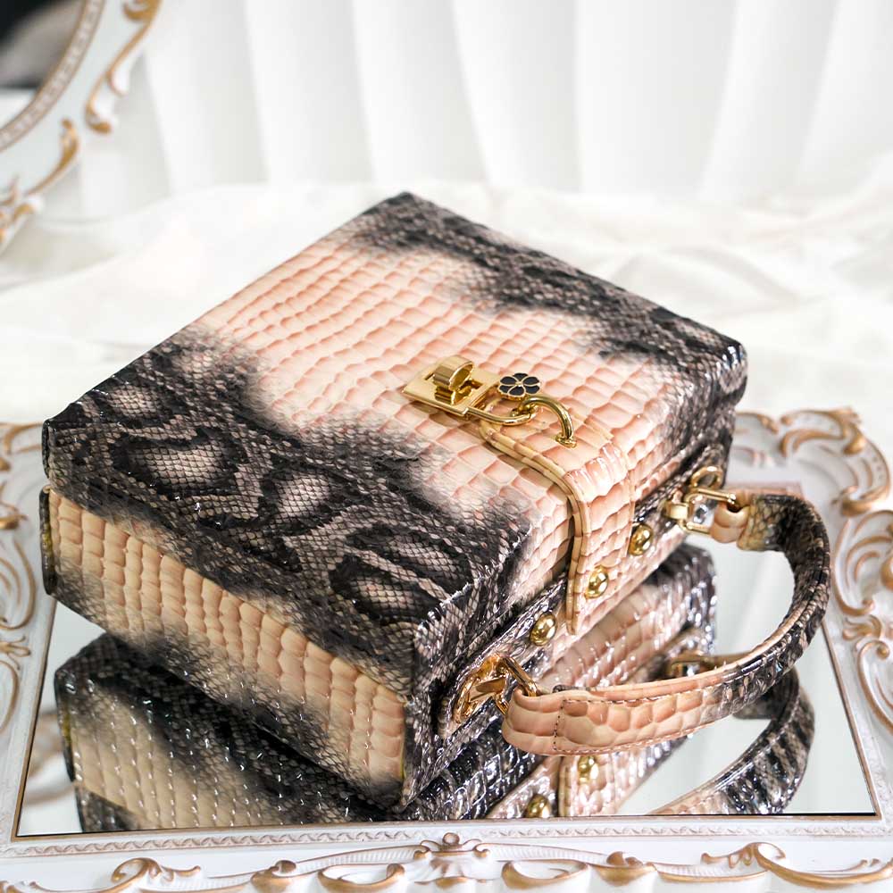 Glossy Serpent Hand Bag