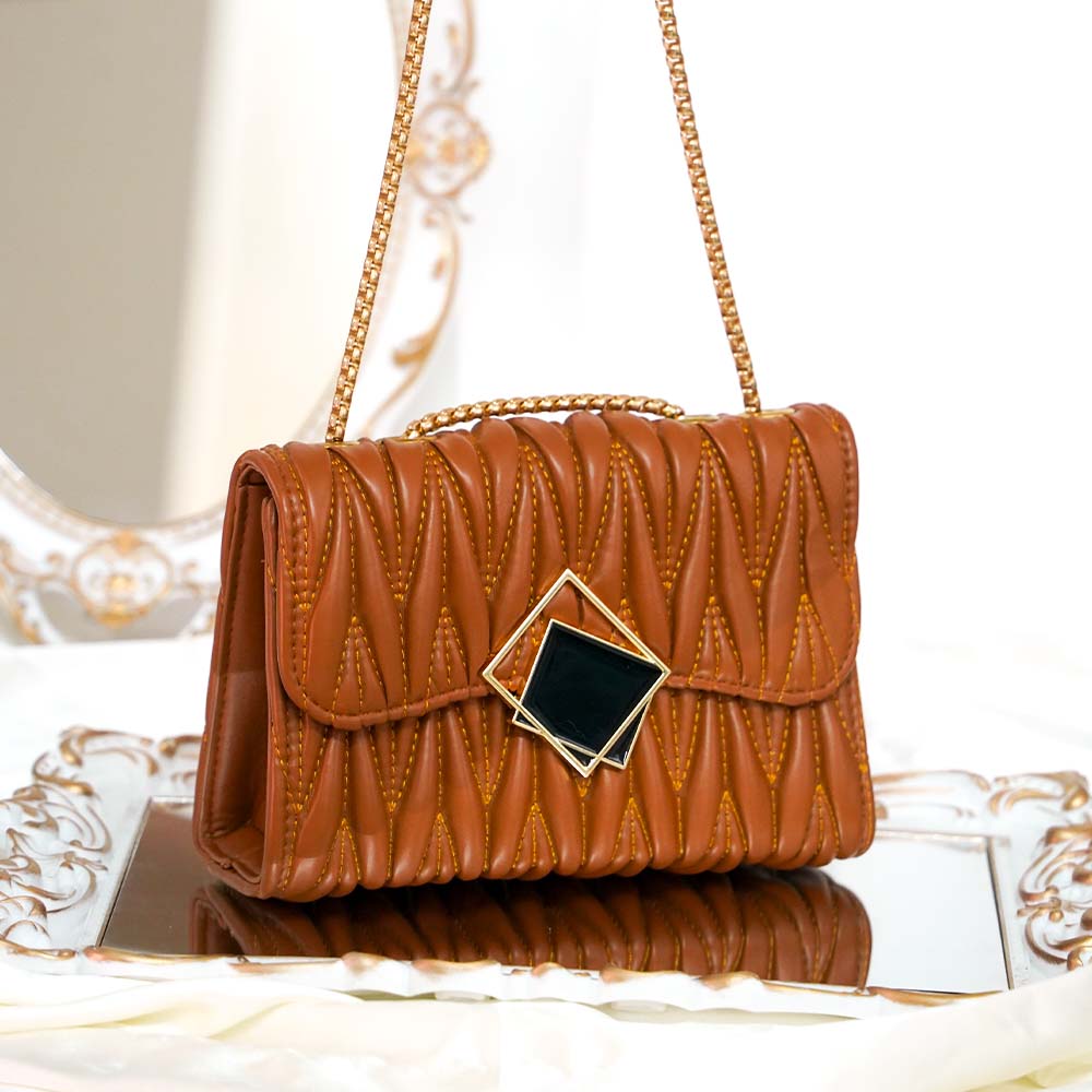 Trendsetter Quilted Bag