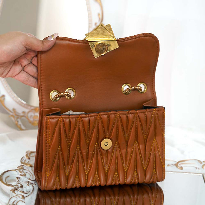 Trendsetter Quilted Bag