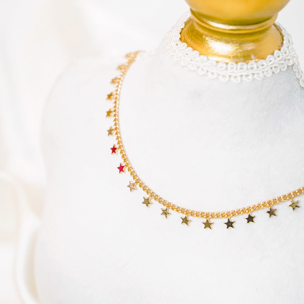 Star Celeb Dainty Necklace