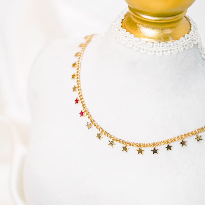 Star Celeb Dainty Necklace