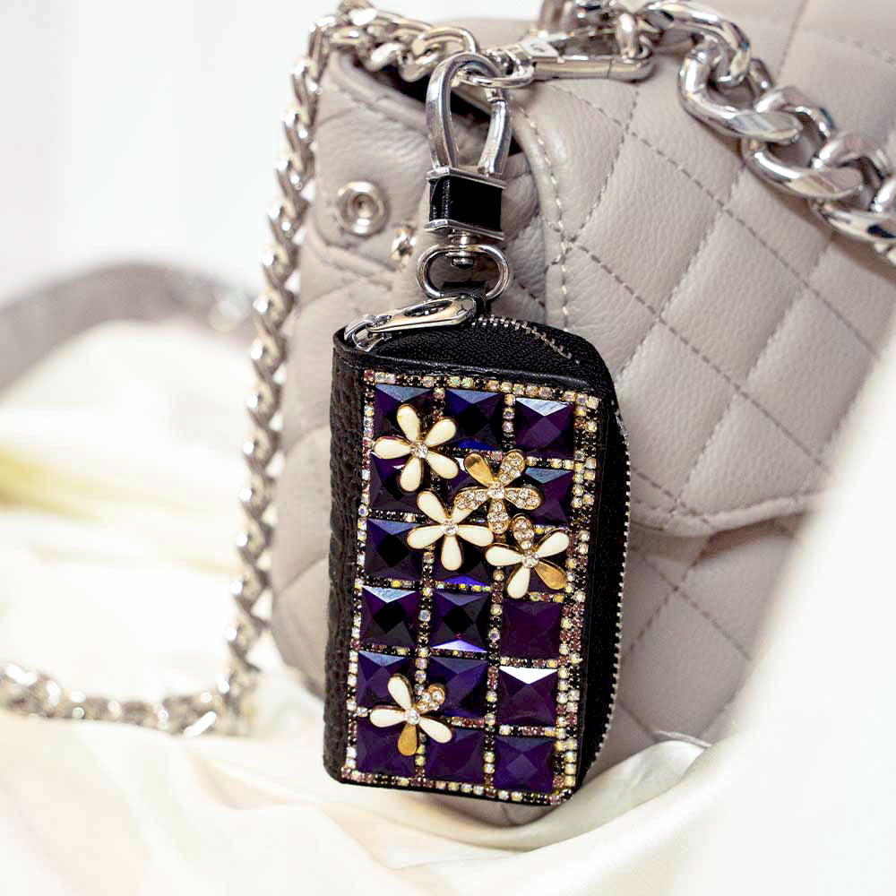 Dainty Flower Crystal keyholder