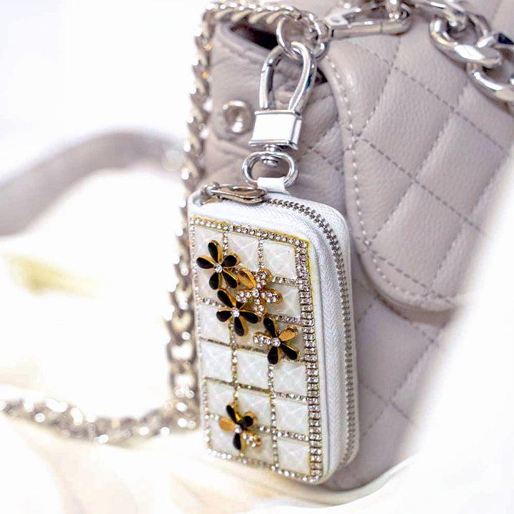 Dainty Flower Crystal keyholder