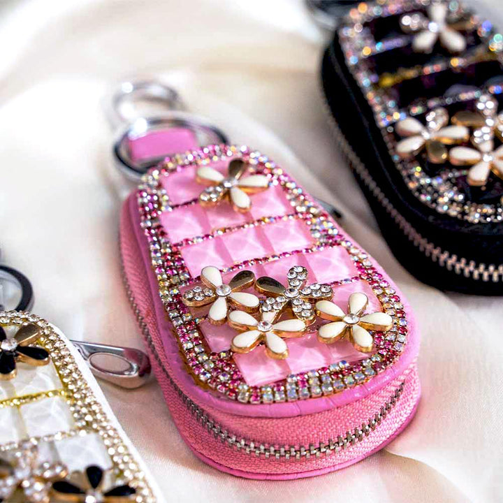 Dainty Flower Crystal keyholder