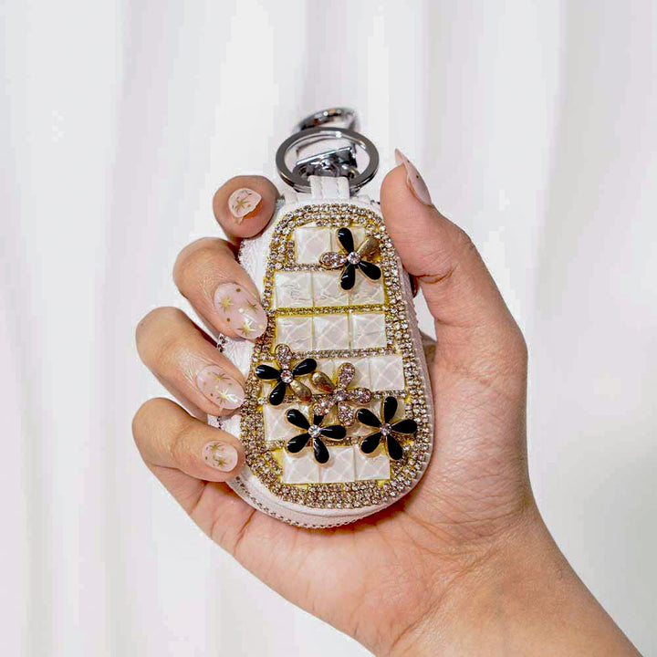 Dainty Flower Crystal keyholder