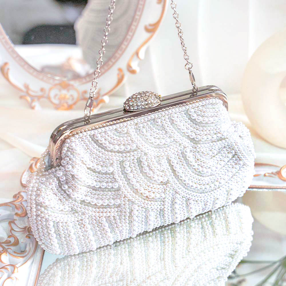 Pearly Pearl Clutch Bag
