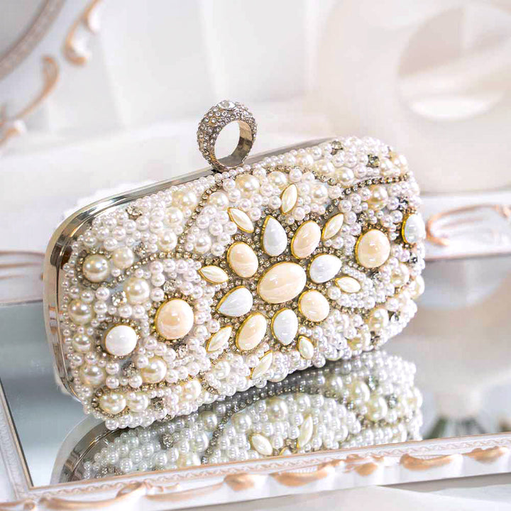 Jazzy Pearl Clutch Bag