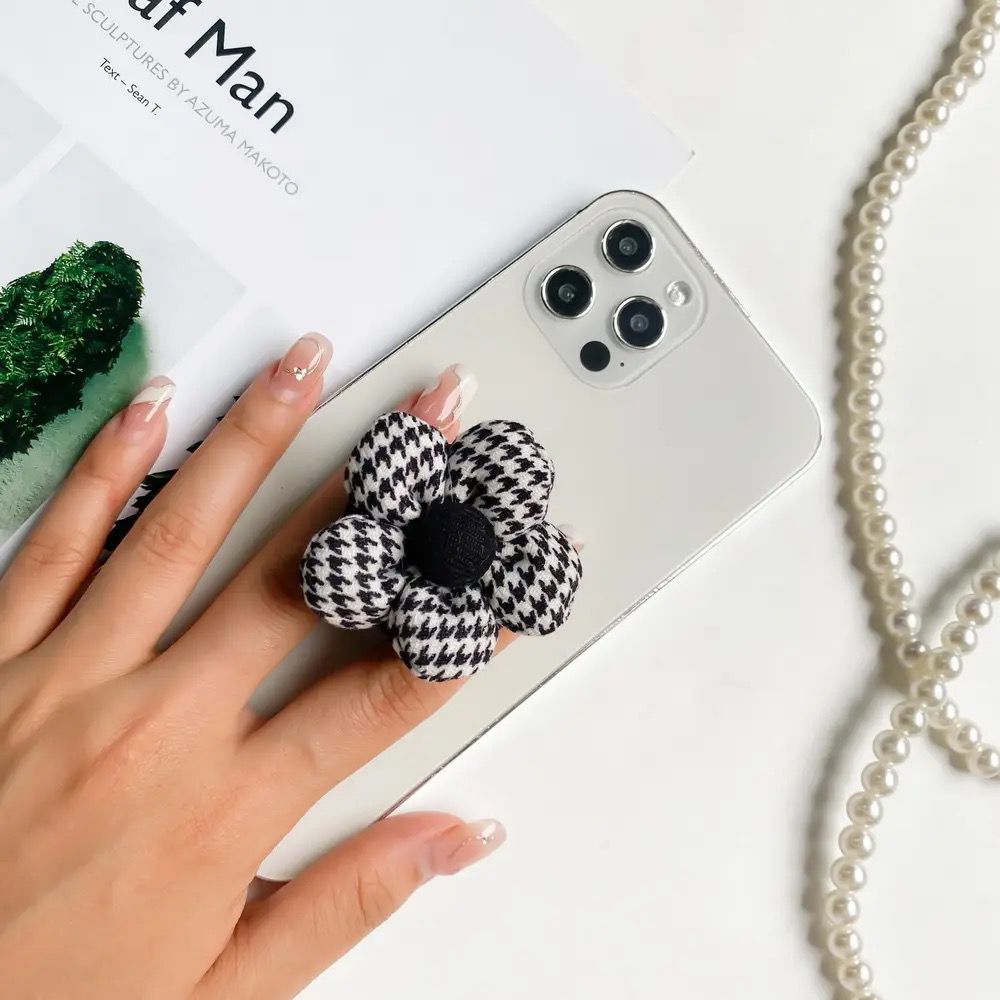 Chic Fabric Pop Socket