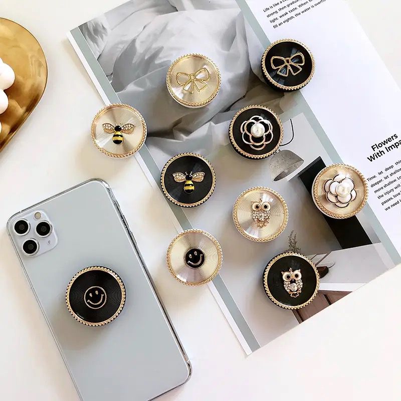 Circle Charm Pop Socket