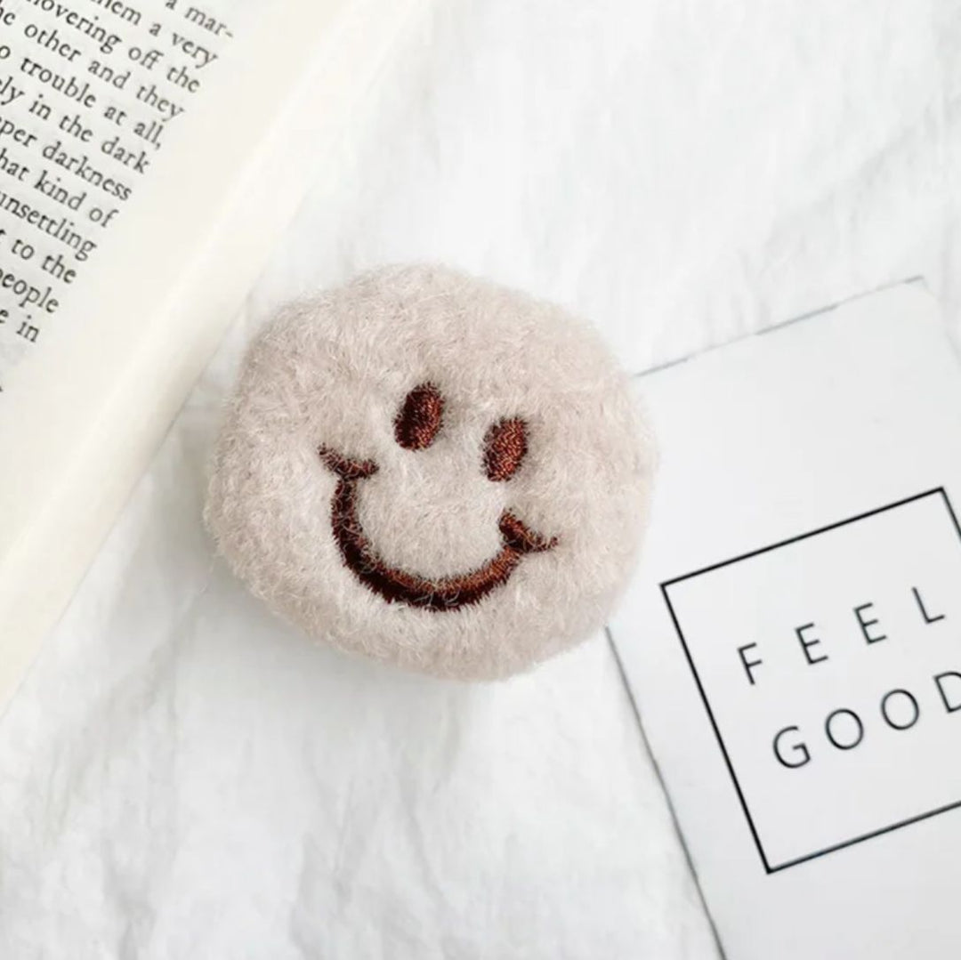 Smiley Plush Pop Socket