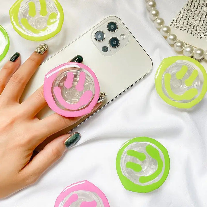 Smiley Art Pop Socket