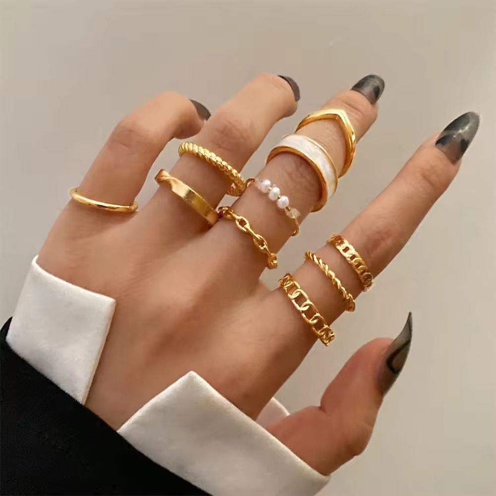 Chic Gold Rings Set Of 10